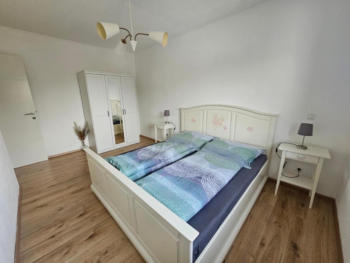 Gunskirchen - Wels Wohnung Екстер'єр фото